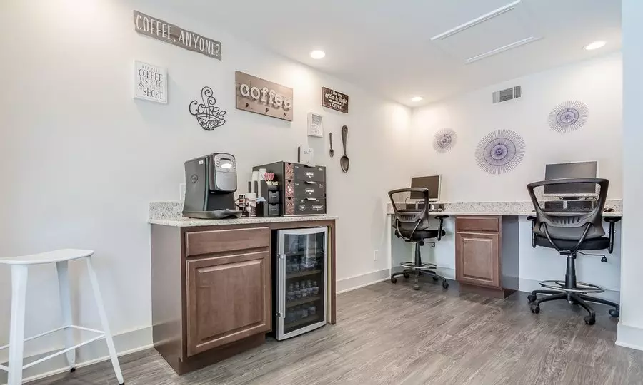 5622 Spring Valley Road, Dallas, TX 75254 photo 4