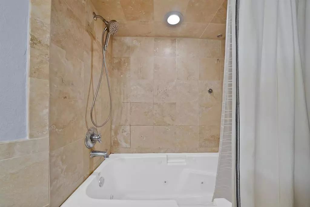 7738 Meadow Road, Dallas, TX 75230 photo 4