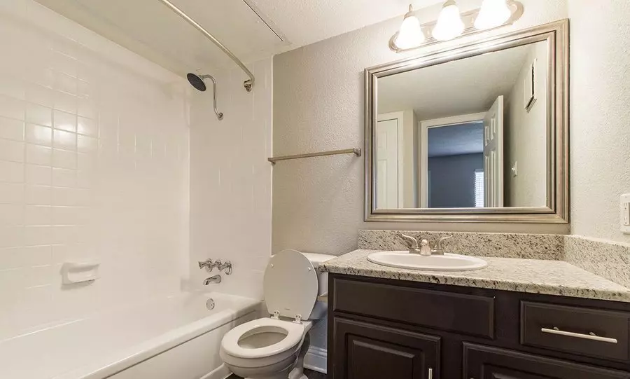 7885 Riverfall Drive, Dallas, TX 75230 photo 4
