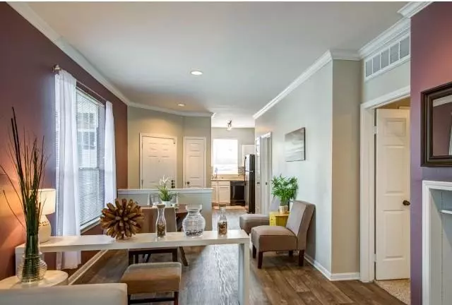 9006 Vantage Point Drive, Dallas, TX 75243 photo 2