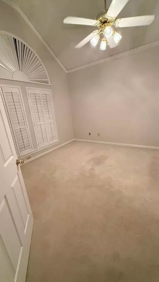 4324 South Capistrano Drive, Dallas, TX 75287 photo 5