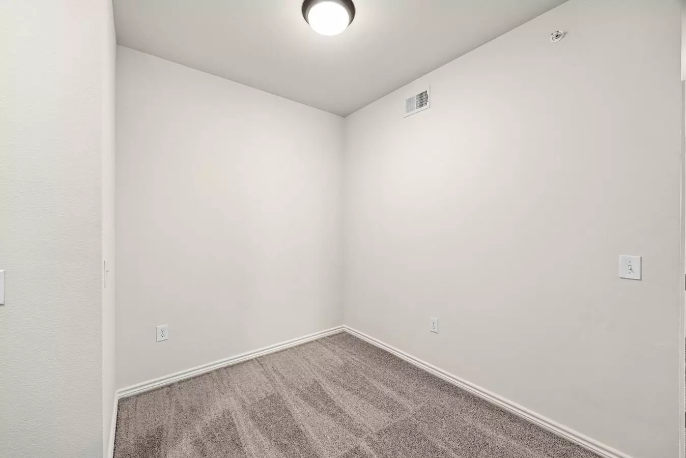 MAGNOLIA TRACE photo 2