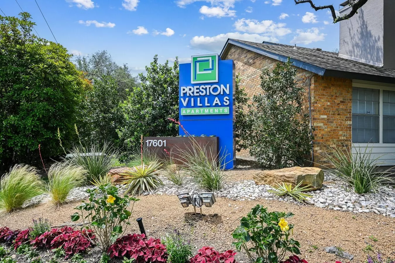 Preston Villas photo 3