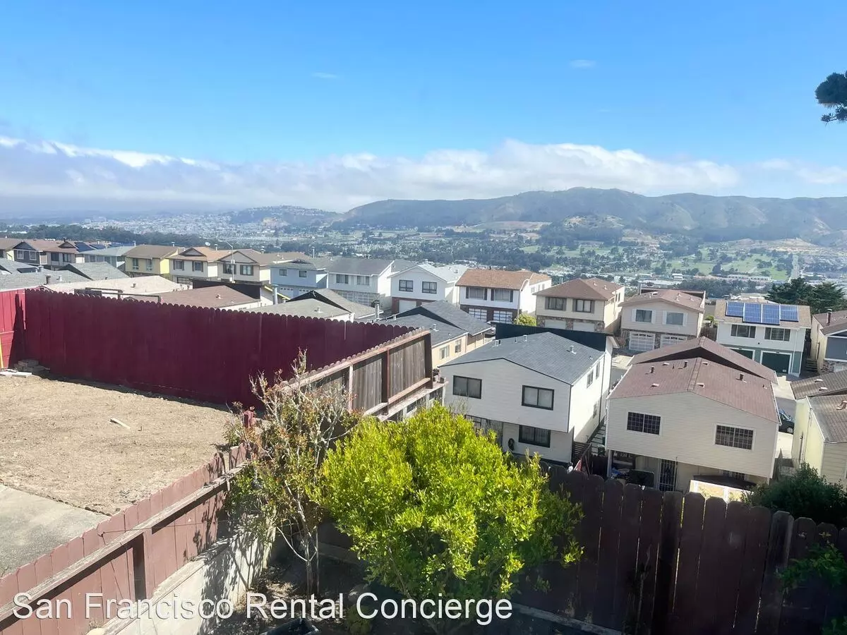 851 Gellert Boulevard, Daly City, CA 94015 photo 4