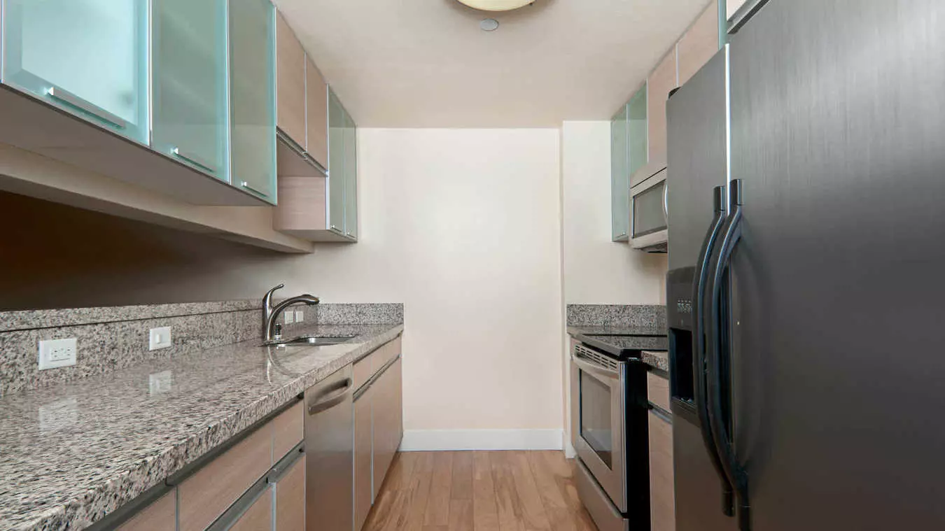 88 Hillside Apartments photo 5