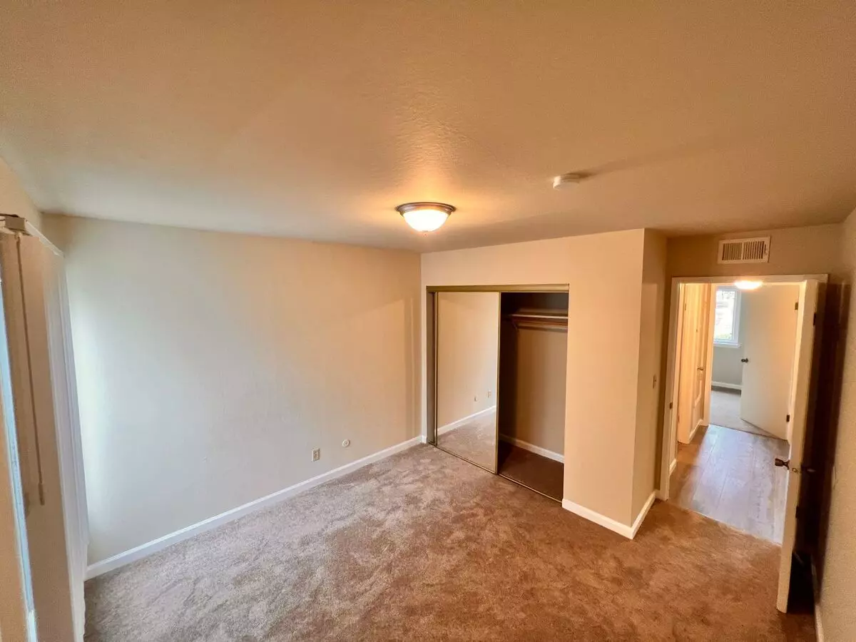 87 Th Street, Daly City, CA 94015 photo 2