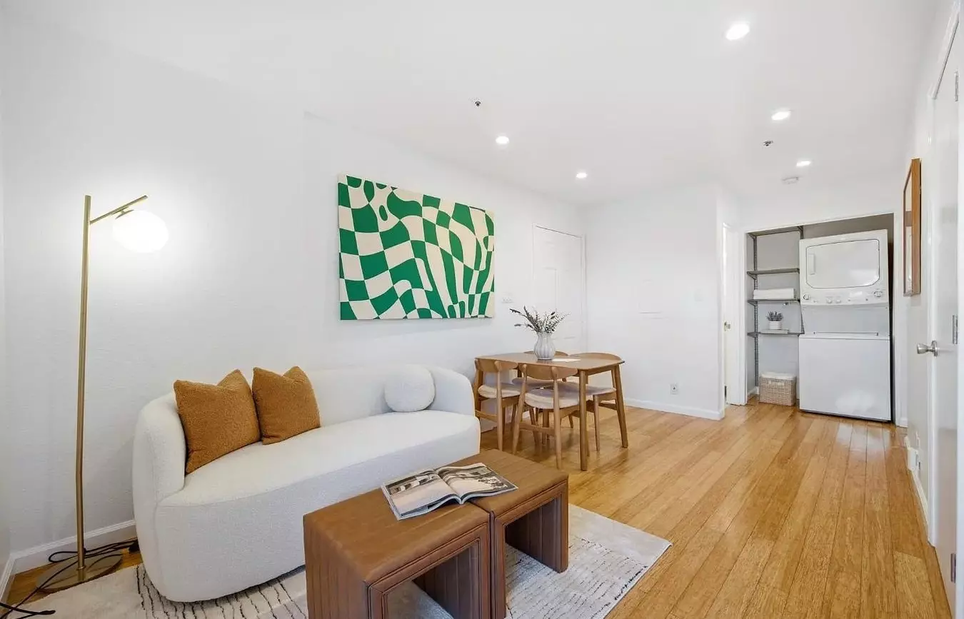 1004 San Antonio Cir Unit 109 photo 2