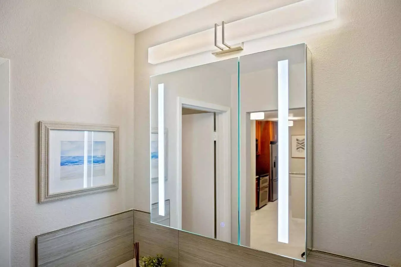 This Charming 1-bedroom, 1-bathroom Condo photo 3