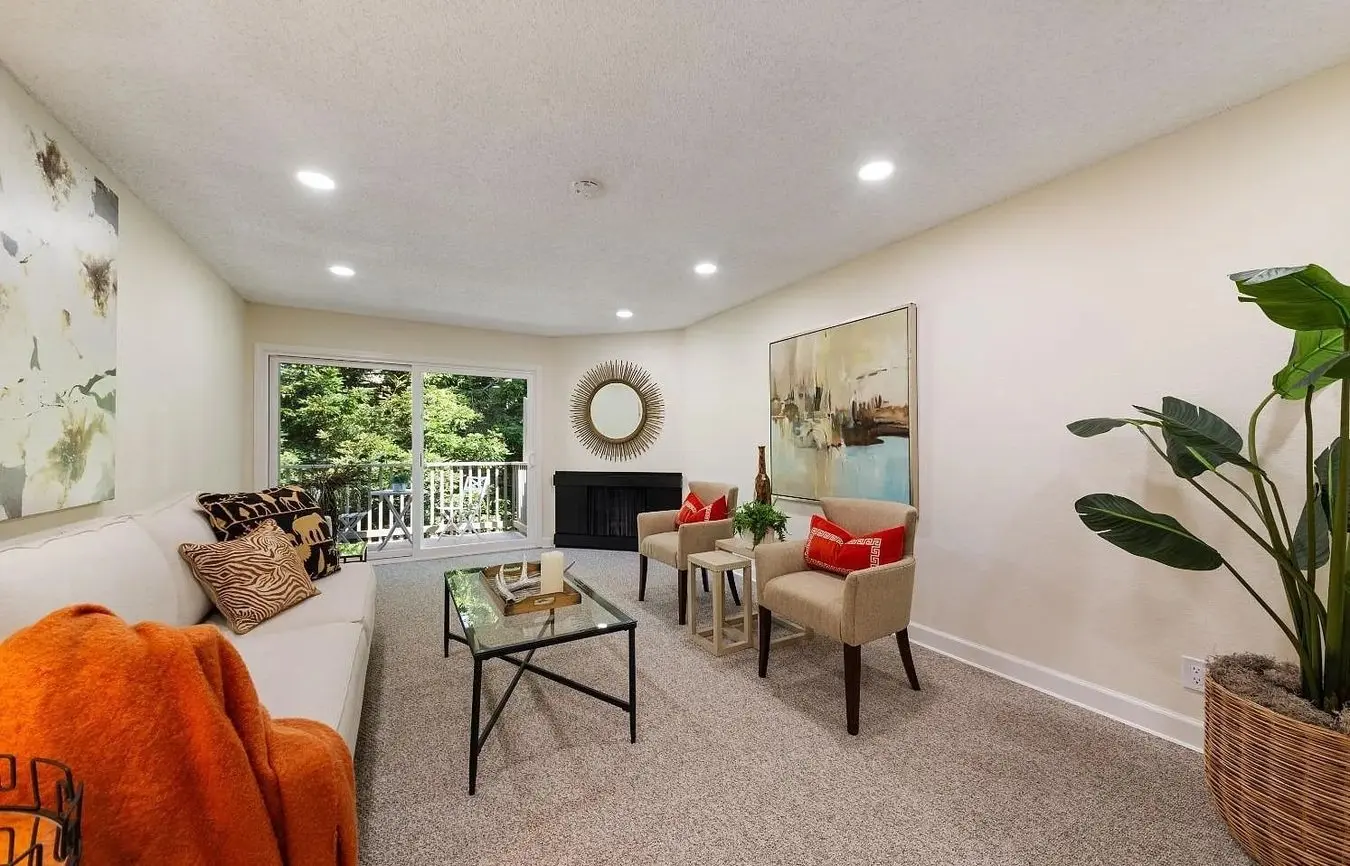 Apartments on Imperial Way · Daly City