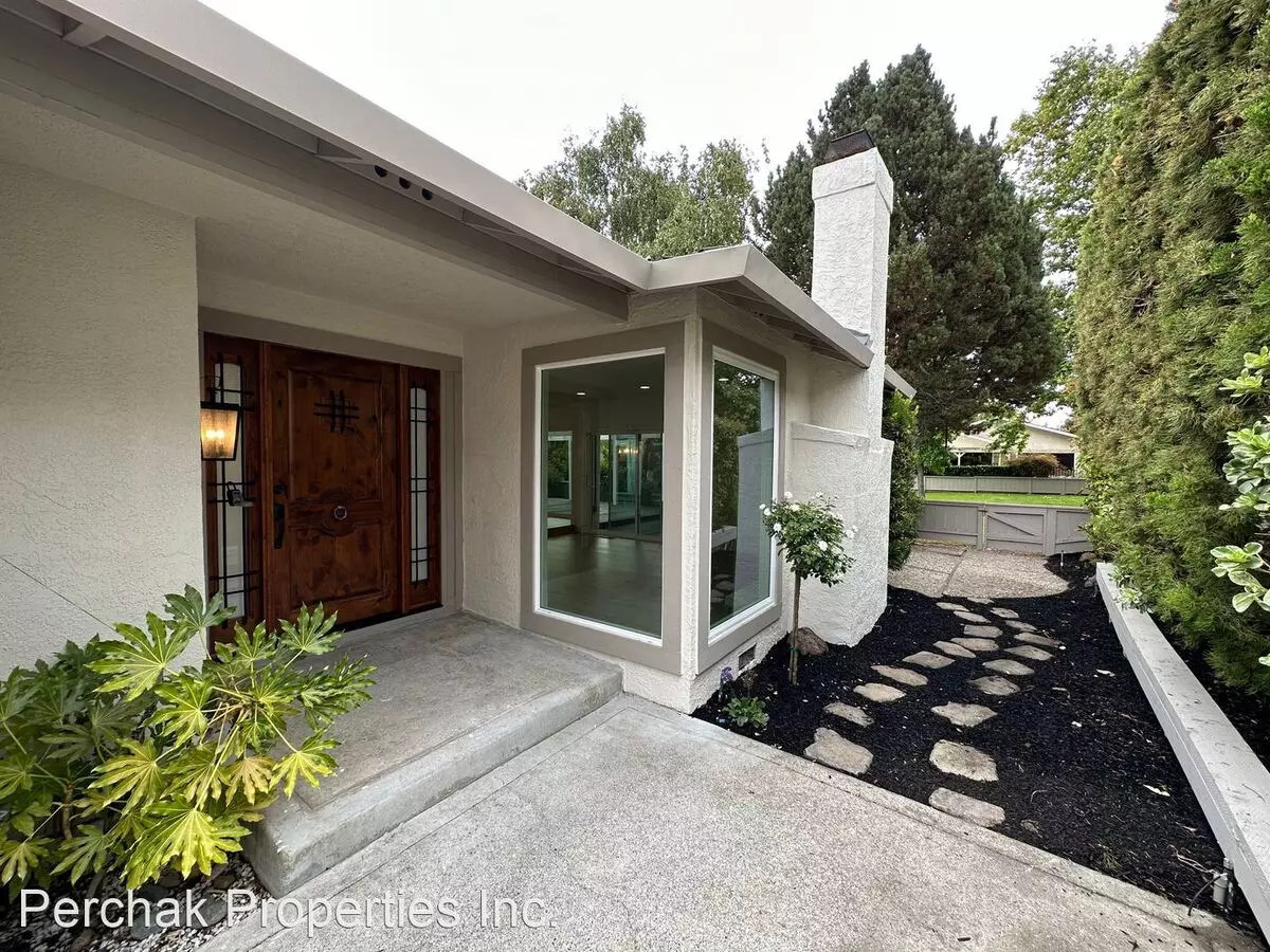 1974 Rancho Verde Circle West, Danville, CA 94526 photo 2