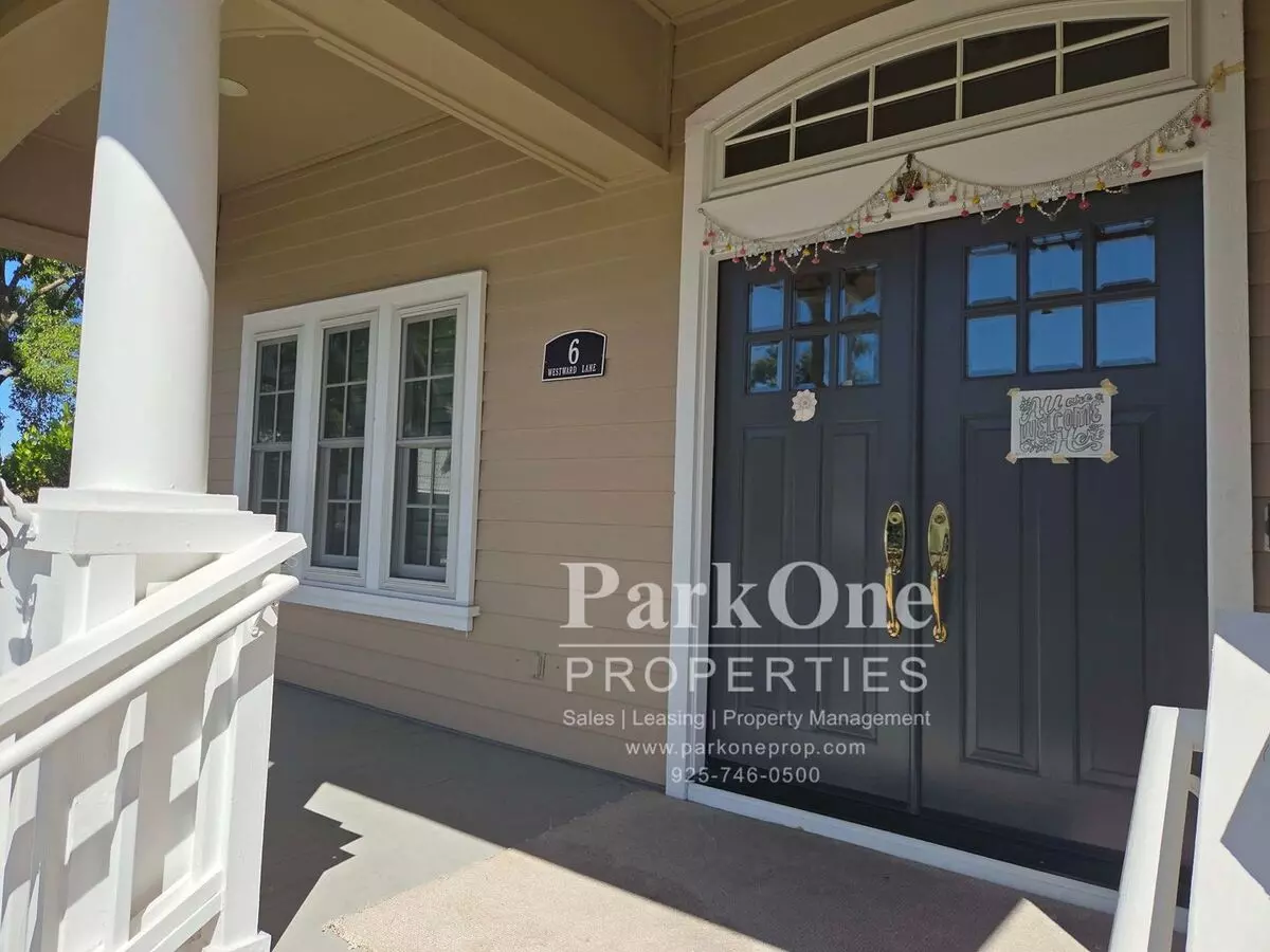 Amazing One Of A Kind Home In The Heart Of Danville With Pool &amp; Views! photo 3