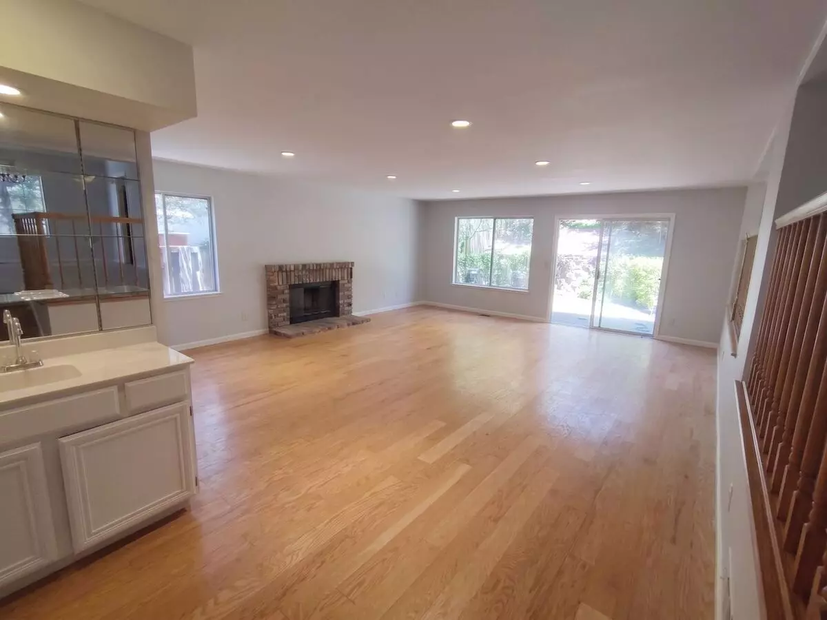 Grand Danville Residence In Premium Community W/ Resort Amenities