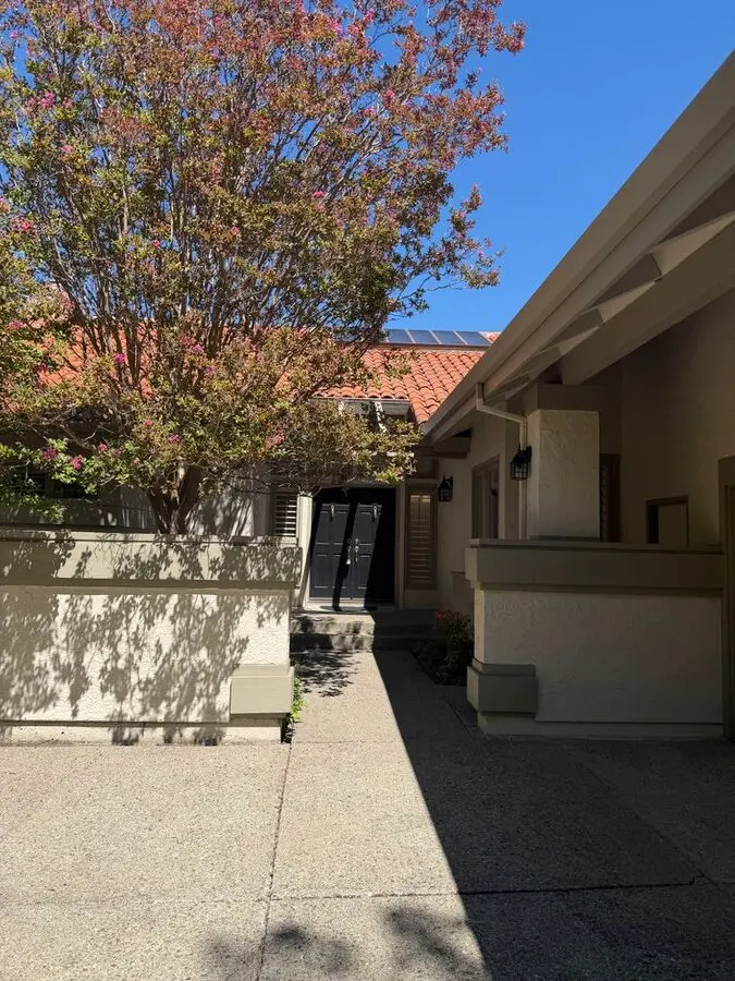 Hartz Property Management Presents 136 Tivoli Lane in Danville
