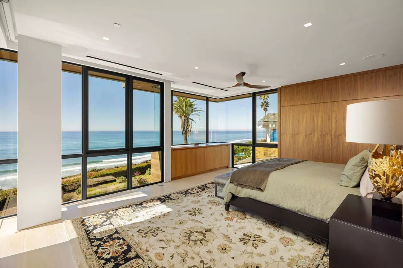 Luxury Coastal Escape W/ Resort-style Amenities &amp; Stunning Views photo 2