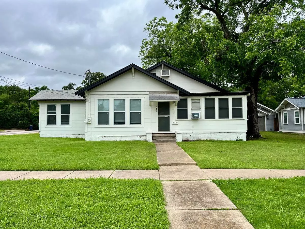 1002 Gregg St #cb photo 2