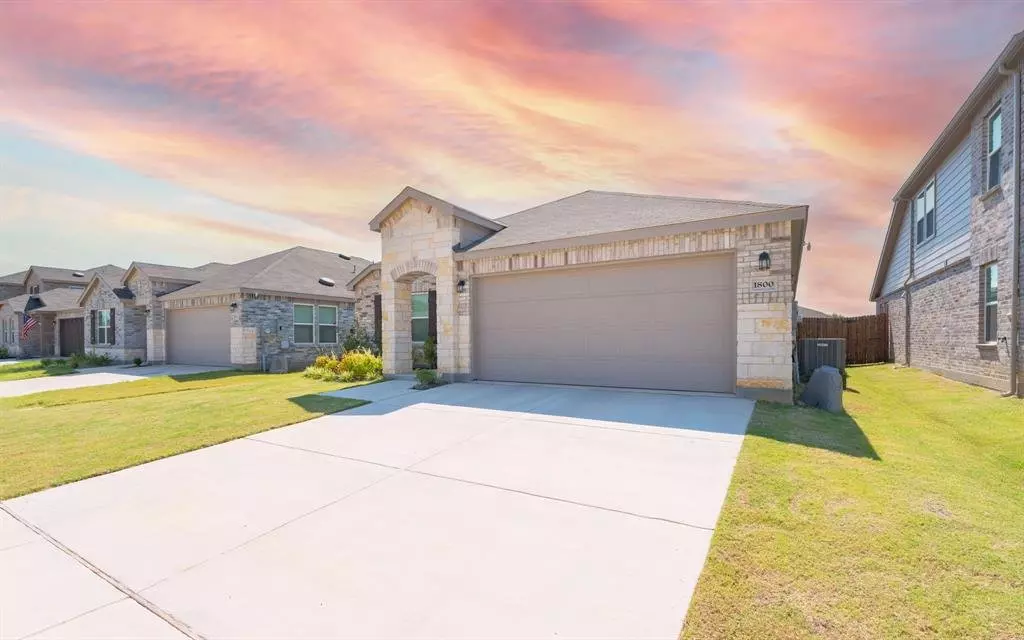 1800 Village Creek Lane, Denton, TX 76208 photo 5