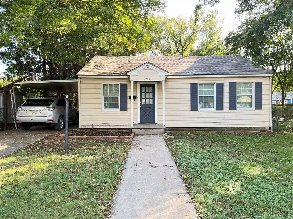 718 Coit Street, Denton, TX 76201 photo 3
