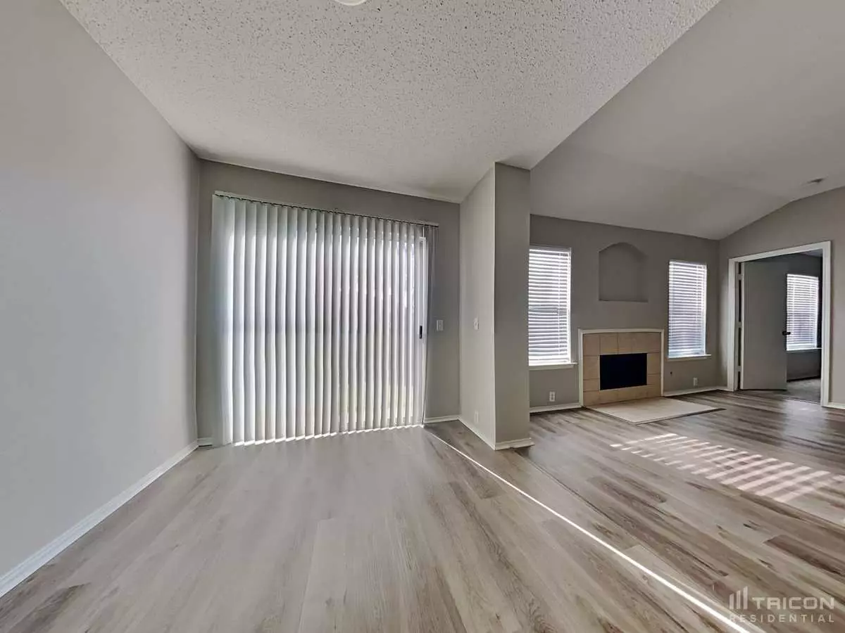 905 Greenbend Drive Denton Tx photo 4