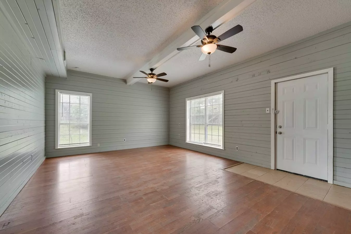 743 Kings Lane, Desoto, TX 75115 photo 4