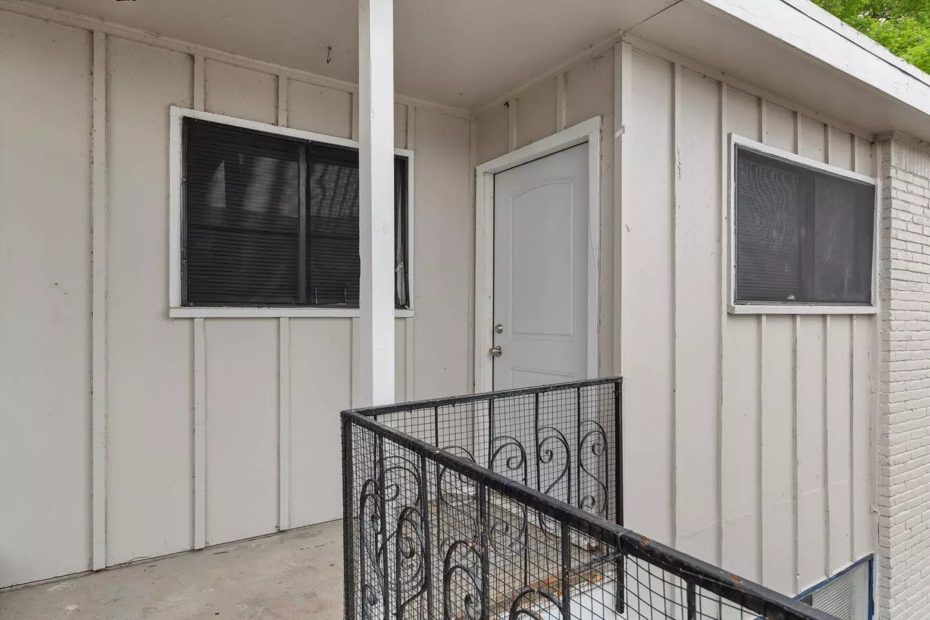 3906 Video Street, Dickinson, TX 77539 photo 2