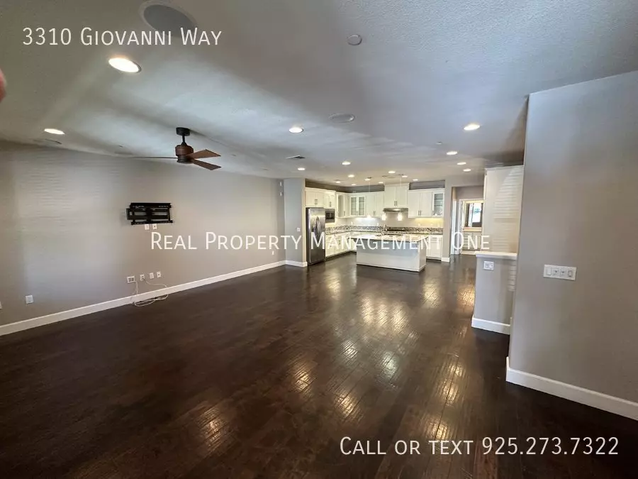 3310 Giovanni Way, Dublin, CA 94568 photo 2