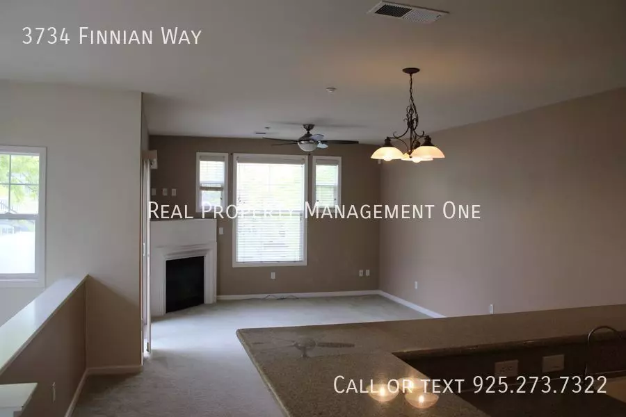 3730 Finnian Way, Dublin, CA 94568 photo 4