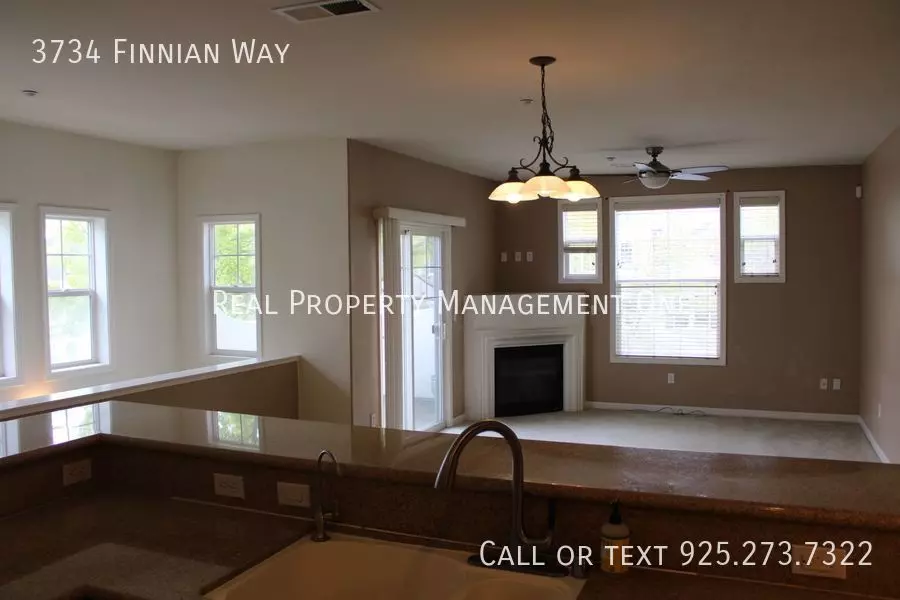 3730 Finnian Way, Dublin, CA 94568 photo 2