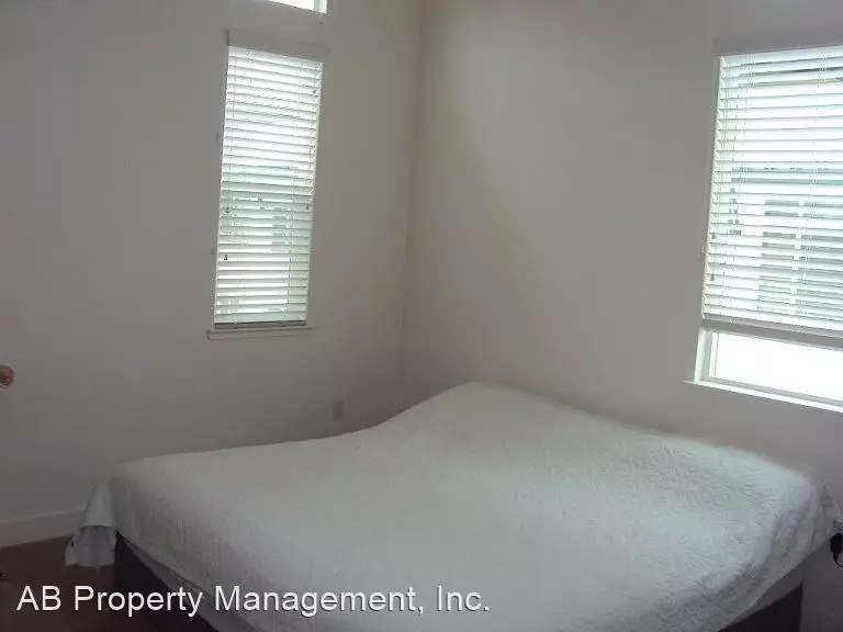 5536 Esprit Way, Dublin, CA 94568 photo 5
