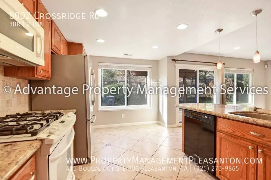 8002 Crossridge Road, Dublin, CA 94568 photo 4