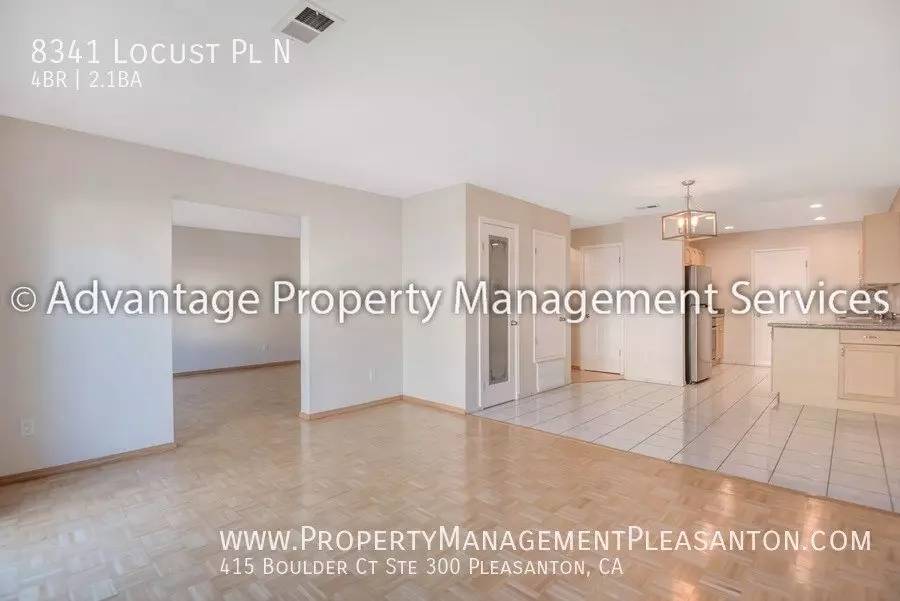 8341 Locust Pl N photo 3