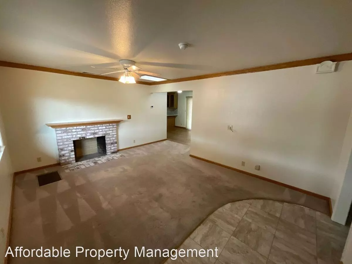 8525 Bandon Drive, Dublin, CA 94568 photo 4