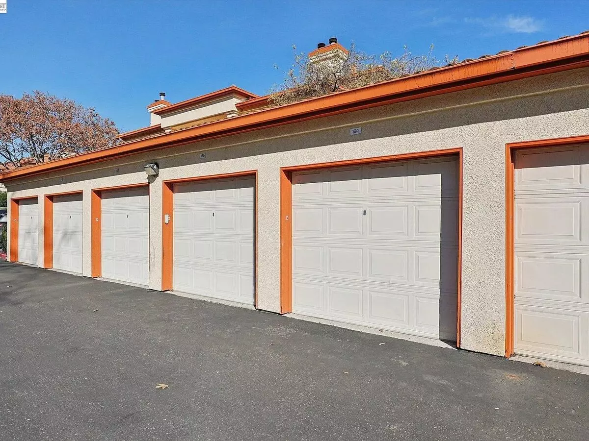 Fully Remodeled Luxury Condo In Dublin?s Alamo Creek photo 2