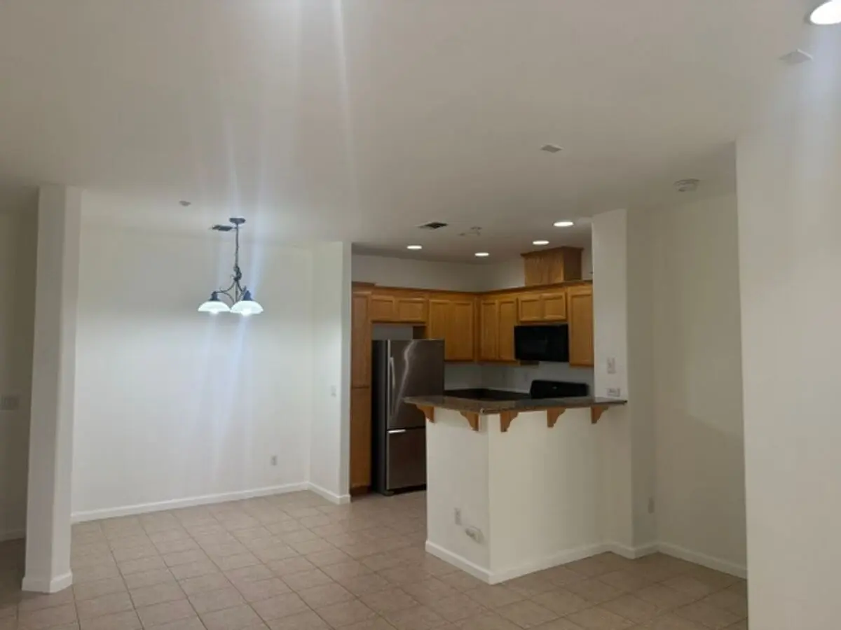 Easy Living In Dublin - Single Level 2/2 Condo W/fabulous Amenities photo 2