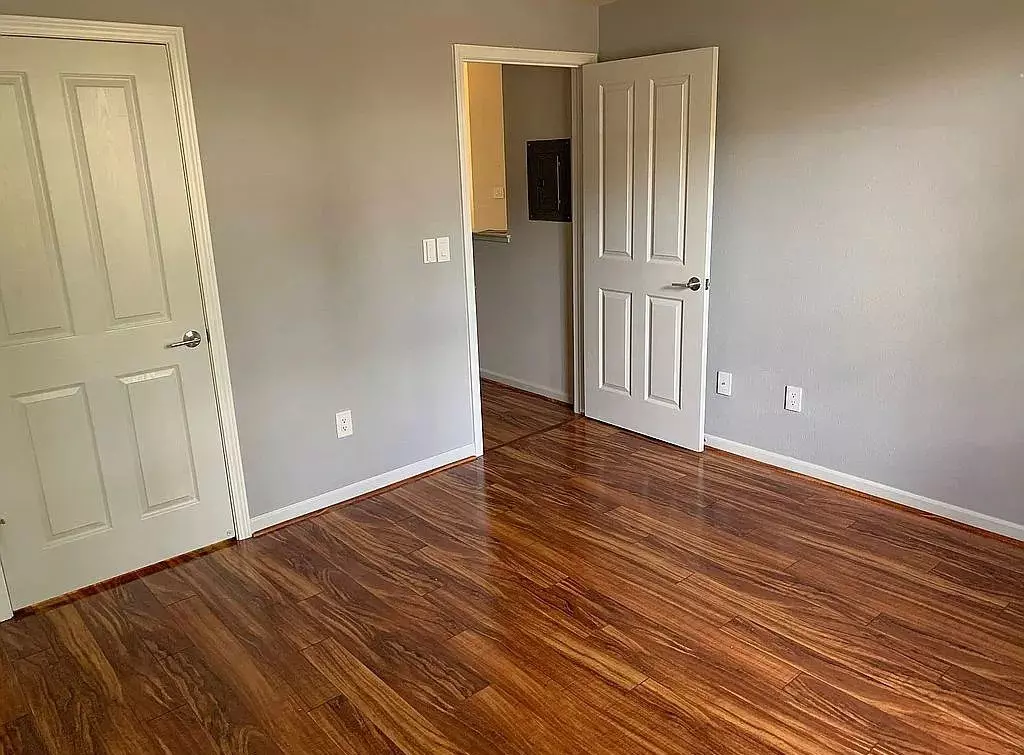 1st-floor 1-bedroom, 1-bathroom Condo photo 5