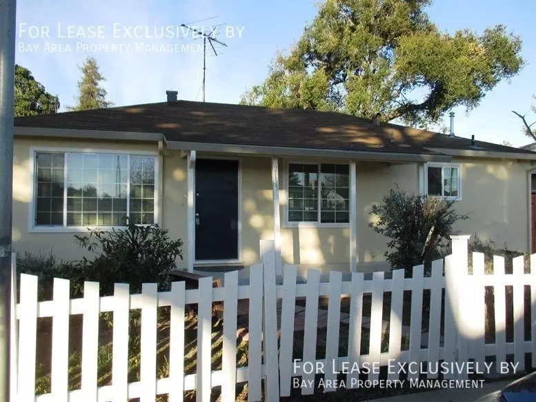 2153 Clarke Avenue, East Palo Alto, CA 94303 photo 4