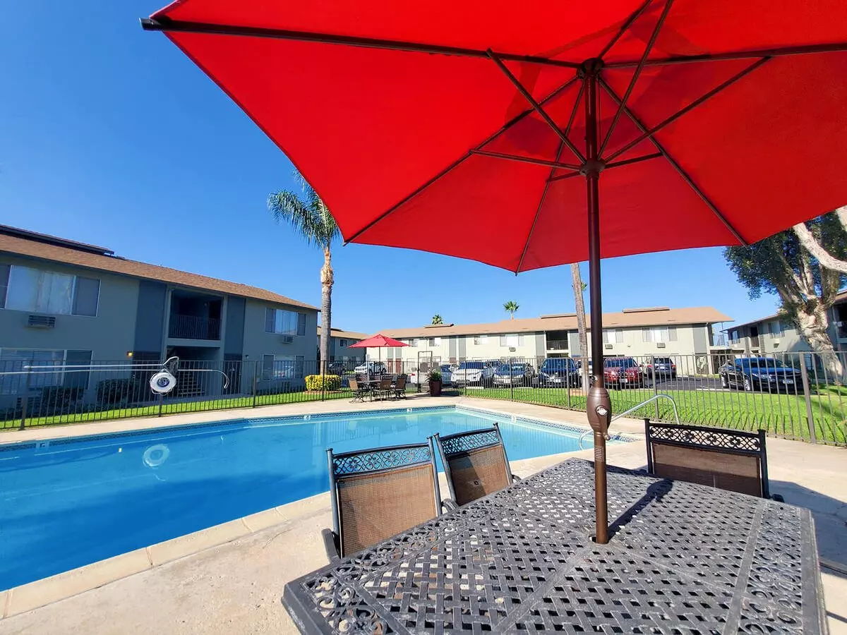 Anza Oaks Apartments photo 5