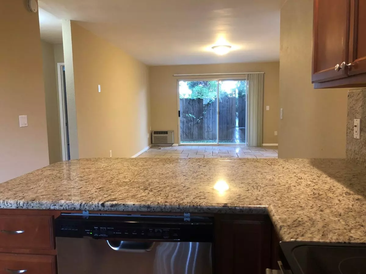421 S Mollison Ave El Cajon, CA 92020 photo 5