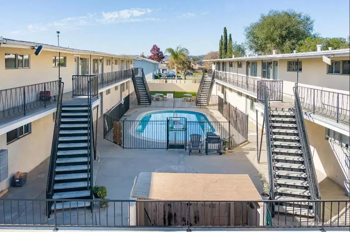 532 N 1st St El Cajon, CA 92021 photo 3