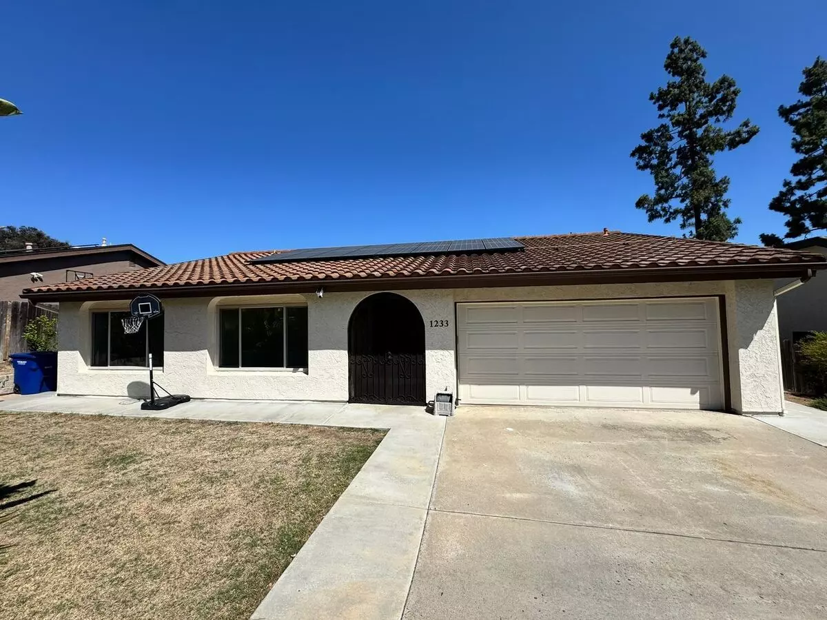 1233 Pfeifer Lane, El Cajon, CA 92020 photo 3