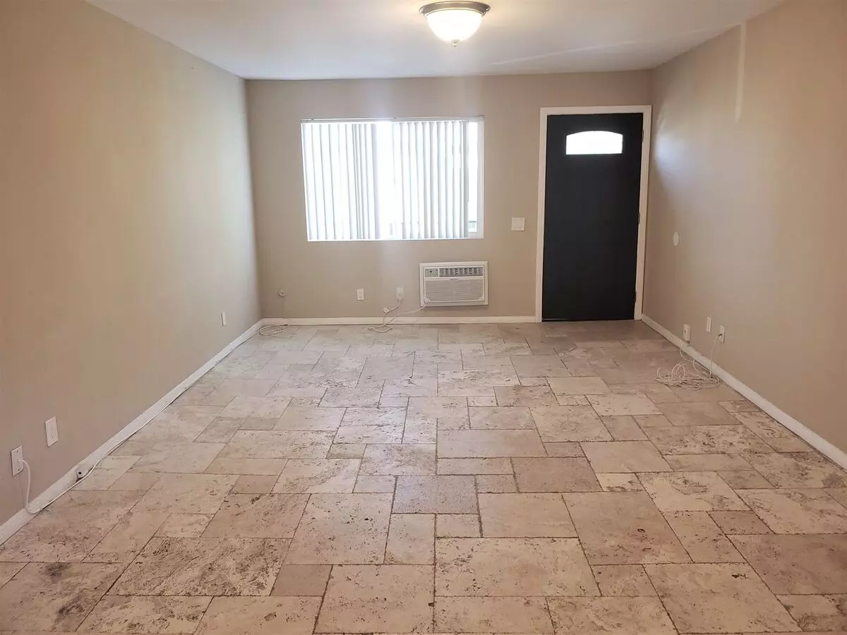 Downstairs upgraded apartment that has private fenced backyard photo 2