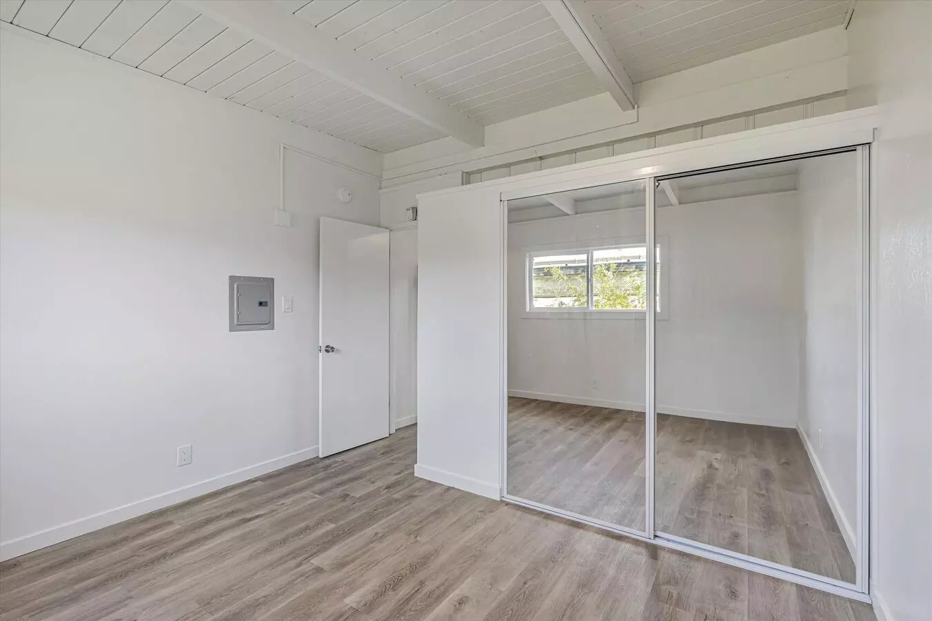 Newly Remodeled 1bd/1ba Near Del Norte Bart W/ Parking &amp; Modern Finishes | El Cerrito photo 5