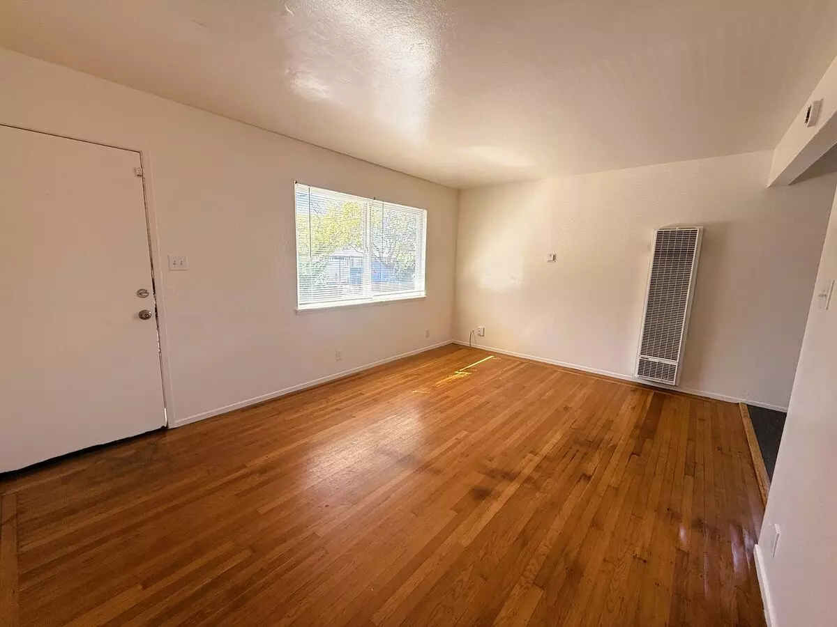 3420 Carlson Boulevard, El Cerrito, CA 94530 photo 2