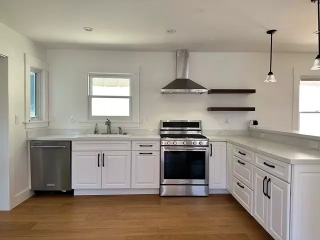 617 Everett Street, El Cerrito, CA 94530 photo 4