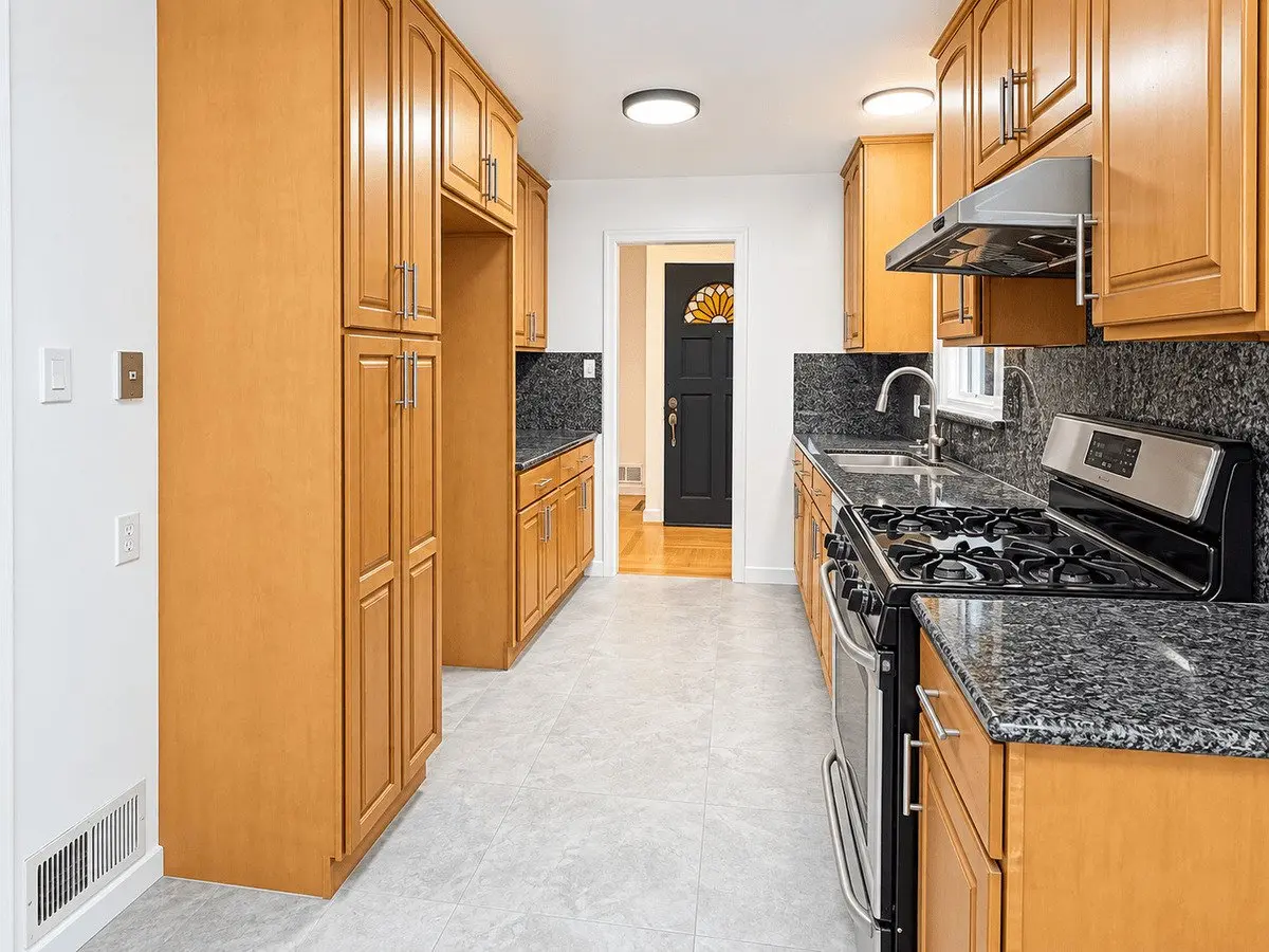 Spacious 3br/2ba El Cerrito, Ca Home With Hardwood Floors, Private Yard &amp; Garage photo 4