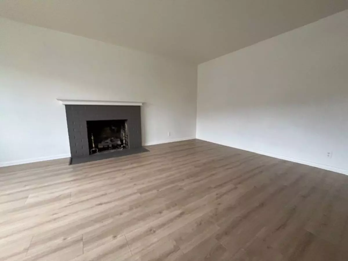 Updated El Cerrito Home With New Kitchen Appliances, Private Deck &amp; Great Walkability photo 3