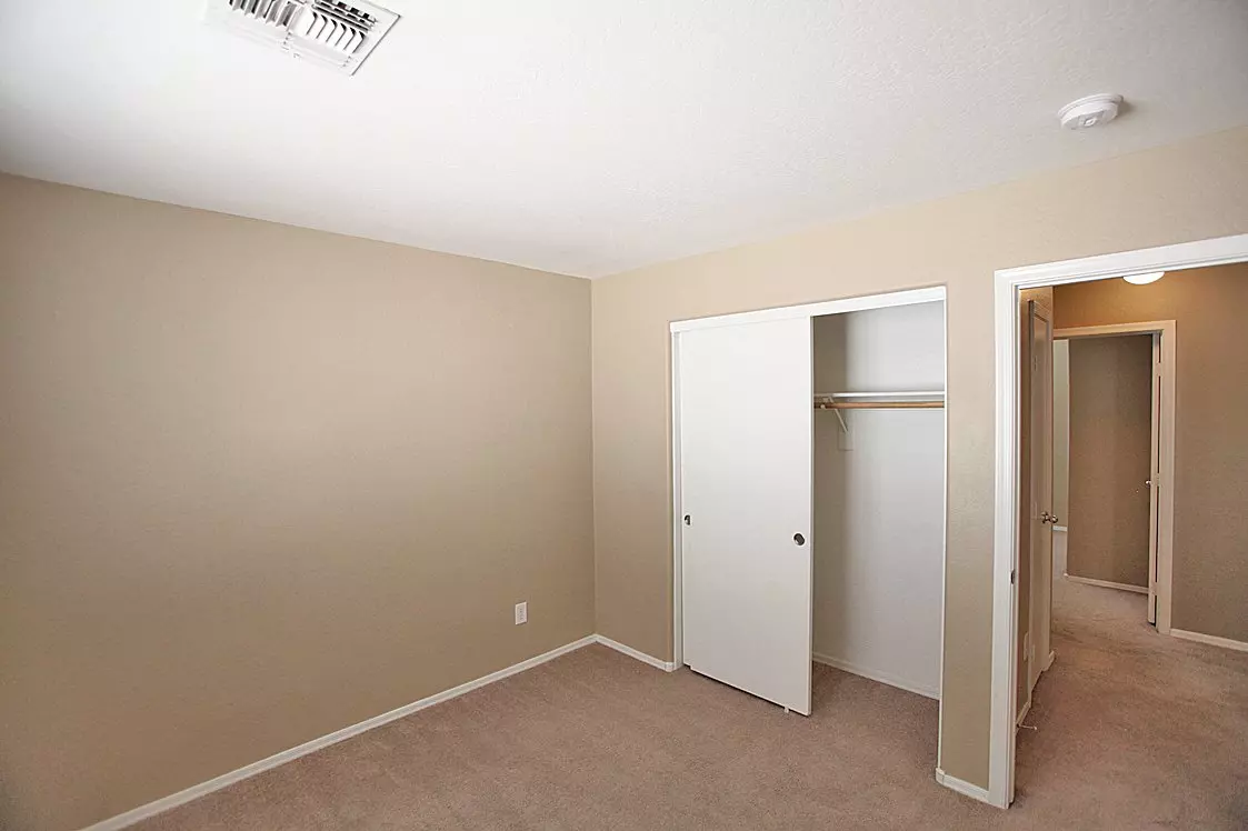 15216 North B Court, El Mirage, AZ 85335 photo 5