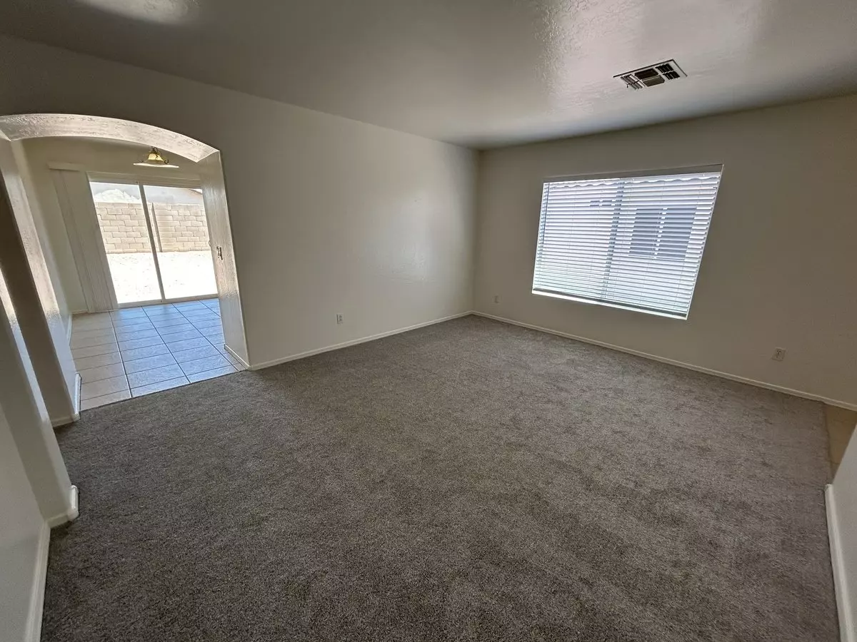 12232 W Windrose Dr photo 5