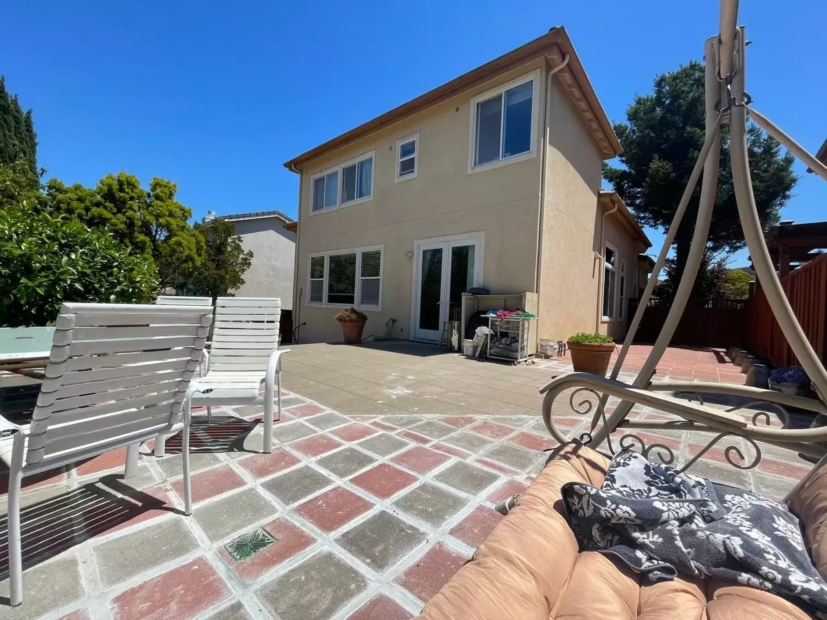 1013 Ridgeview Dr photo 5