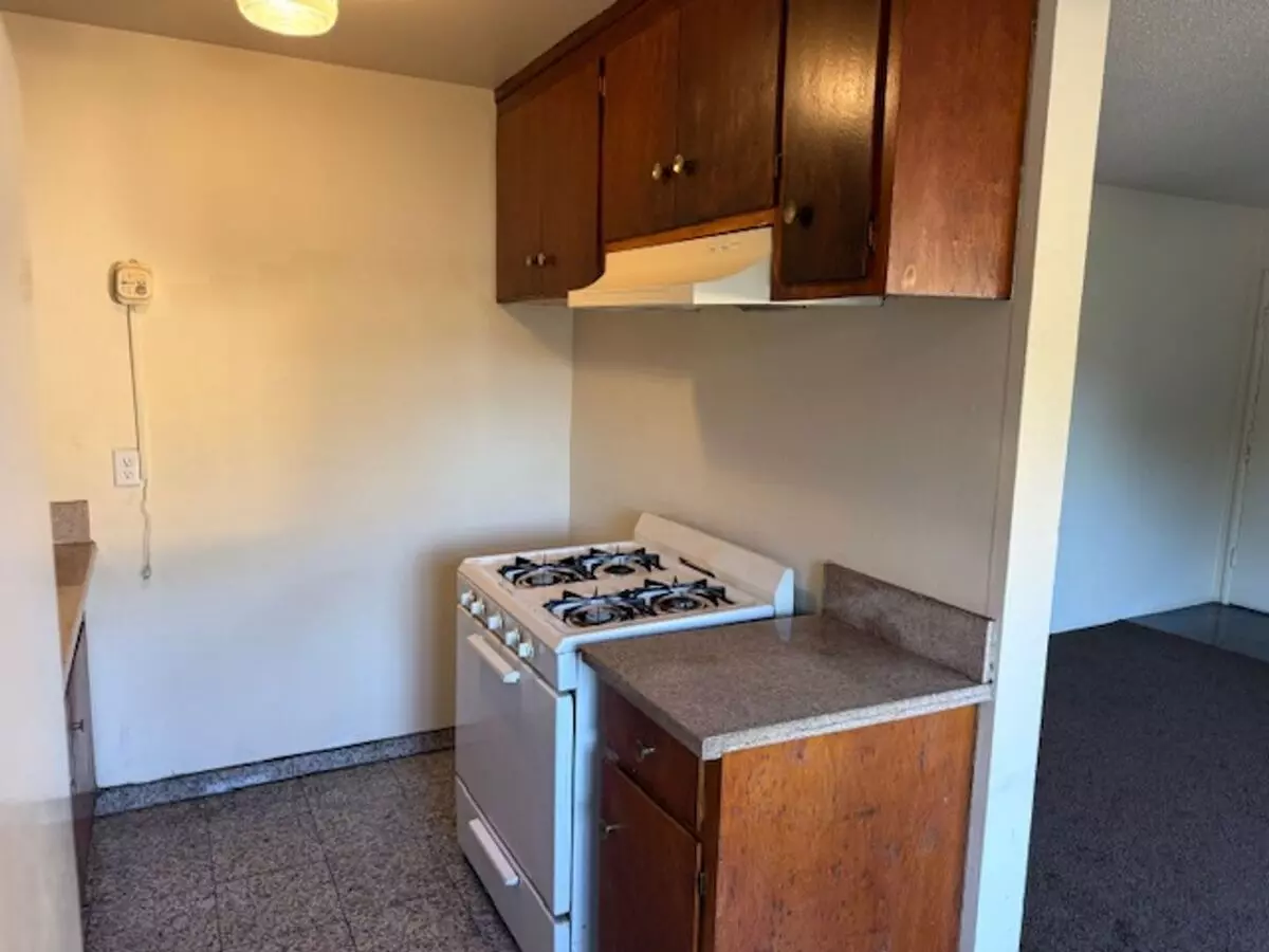 Appian Way, 4861 photo 5