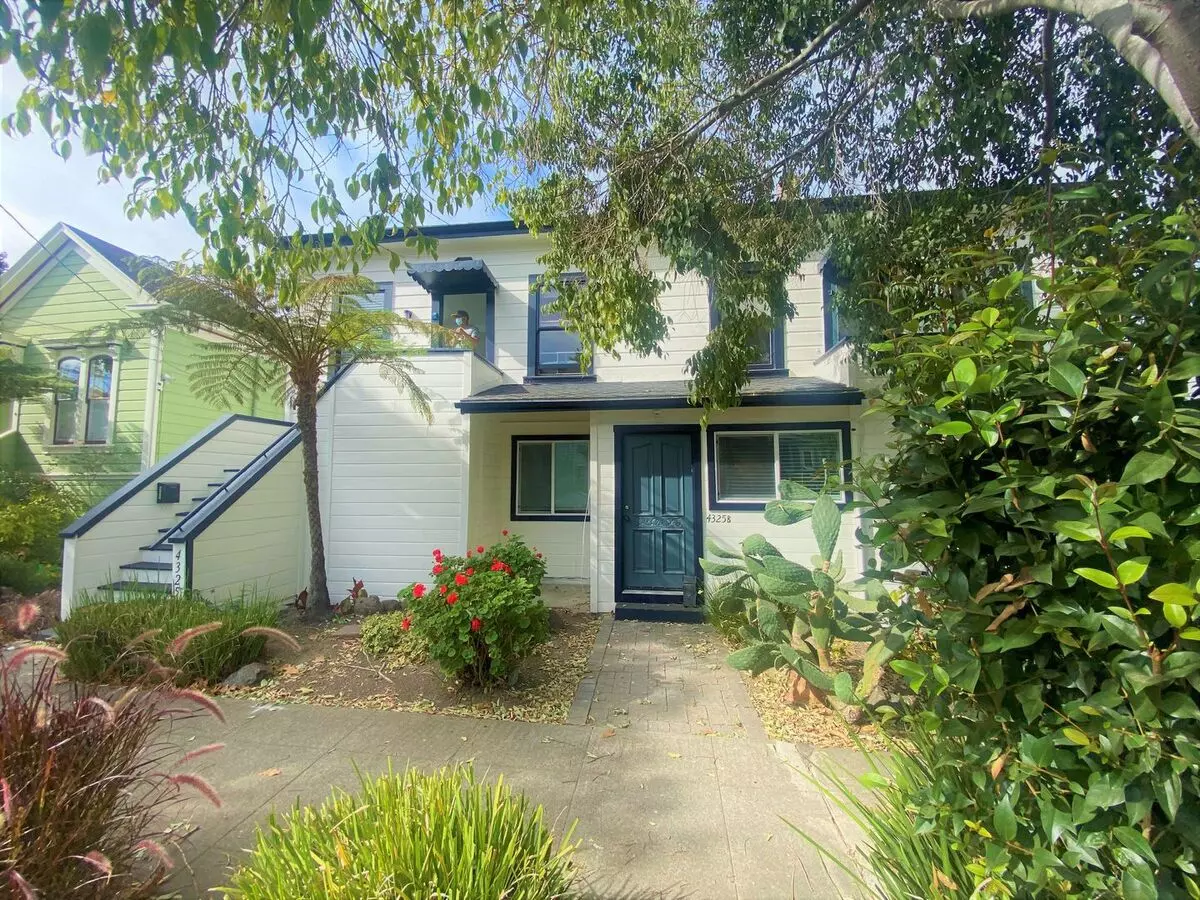 4327 Essex Street, Emeryville, CA 94608 photo 3